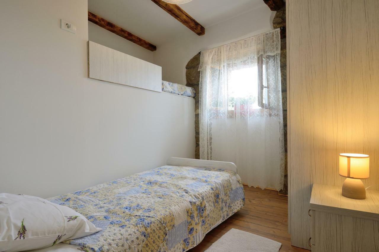 Residence Hidden Heaven Buzet Bagian luar foto
